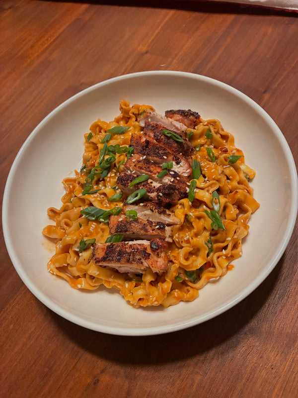 Spicy Gochujang Peanut Noodles With Grilled Chicken