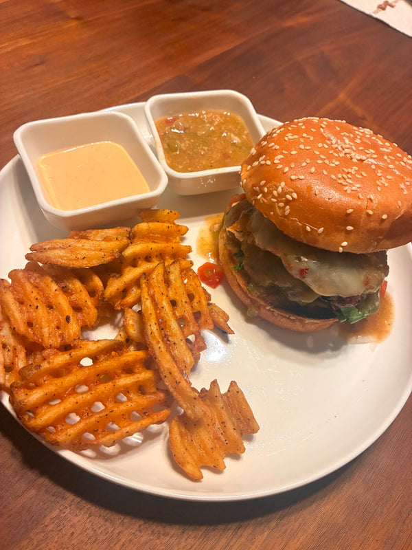 Roasted Green Chile Cheeseburgers With Tomato Relish